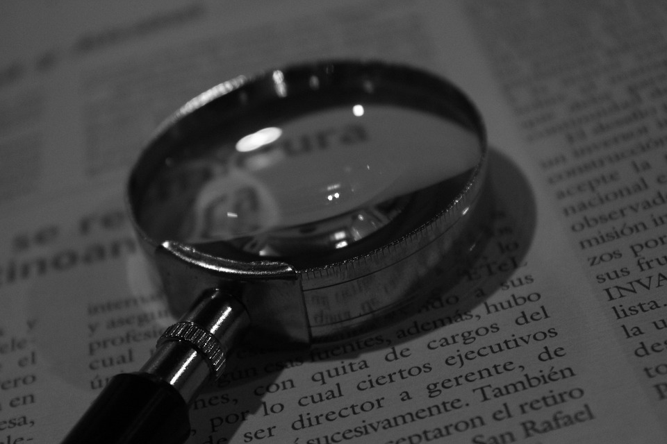 magnifying-glass-975633_960_720